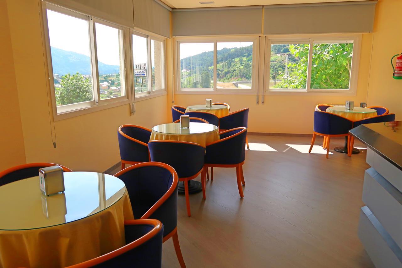 Hotel O Camino إل باركو دي فالديوراس المظهر الخارجي الصورة